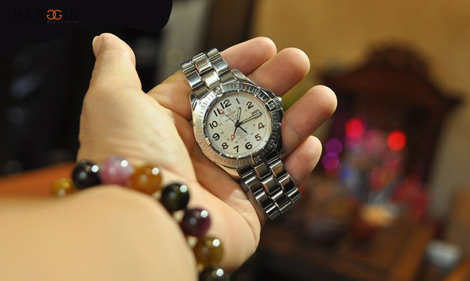 Báo giá đồng hồ breitling 1884 chính hãng được bán tại Việt Nam?