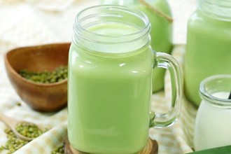 Người bị bệnh tiểu đường uống sữa đậu xanh được không?